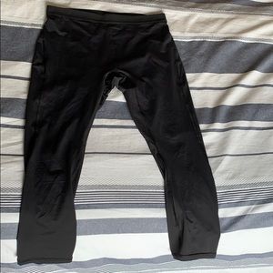 Lululemon Surge Running Tight 3/4 Capris